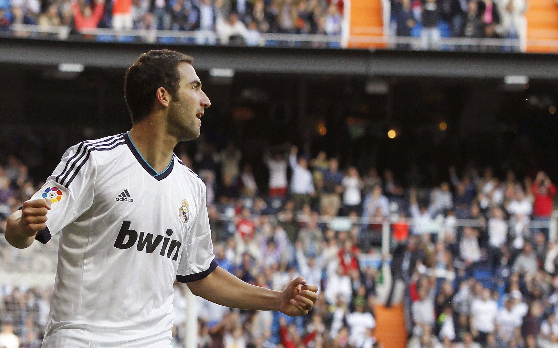 体能测试成绩出炉多数球员达到标准部分仍需加强，体能测试及格标准